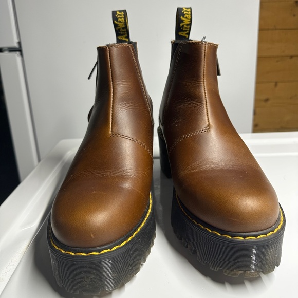 Dr. Martens Rometty Il heeled Chelsea boots brown leather Size US& EU39 - Picture 3 of 5